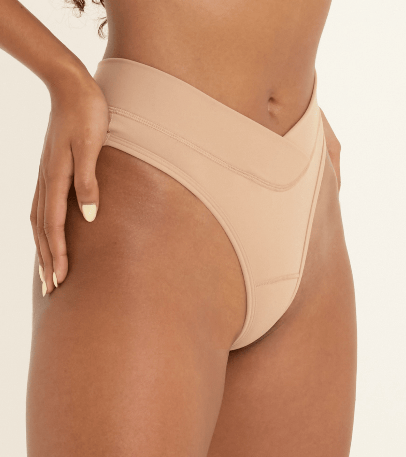 Aurora - Thong