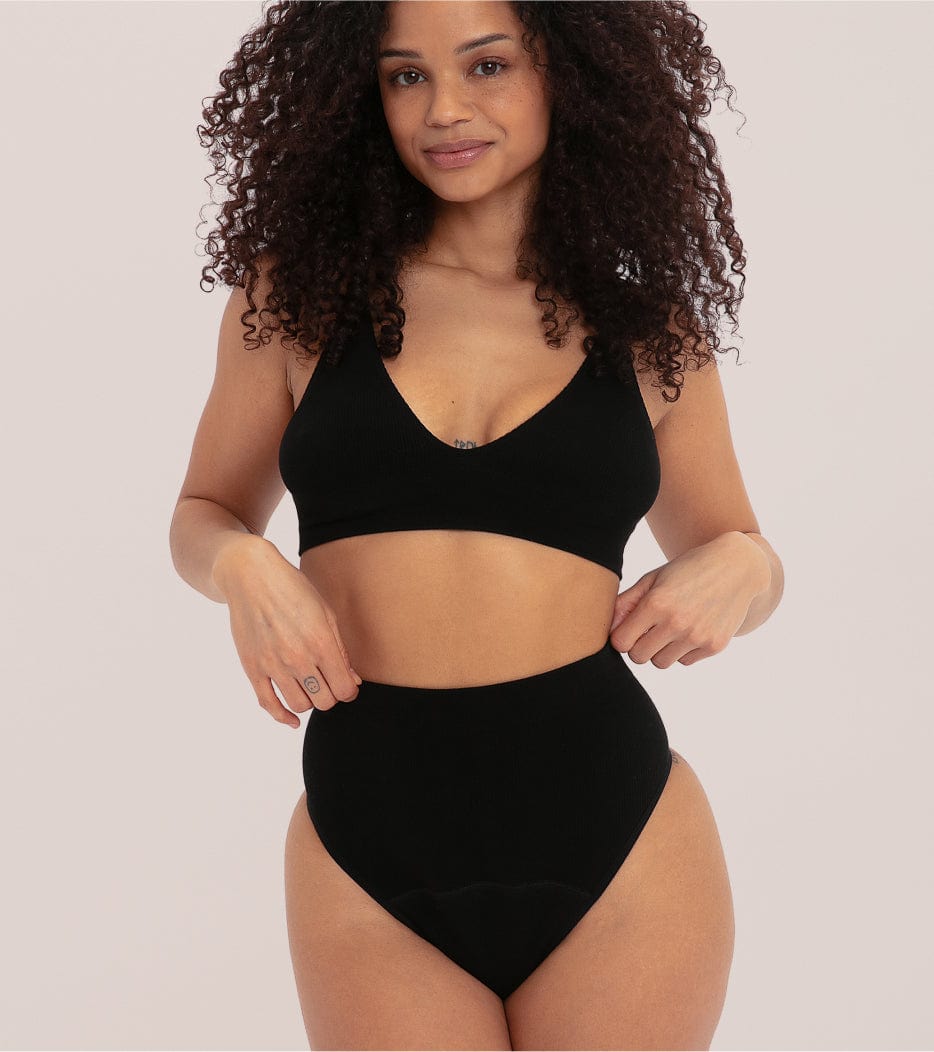 Seamless Ribbed High-Waist Thong - Black